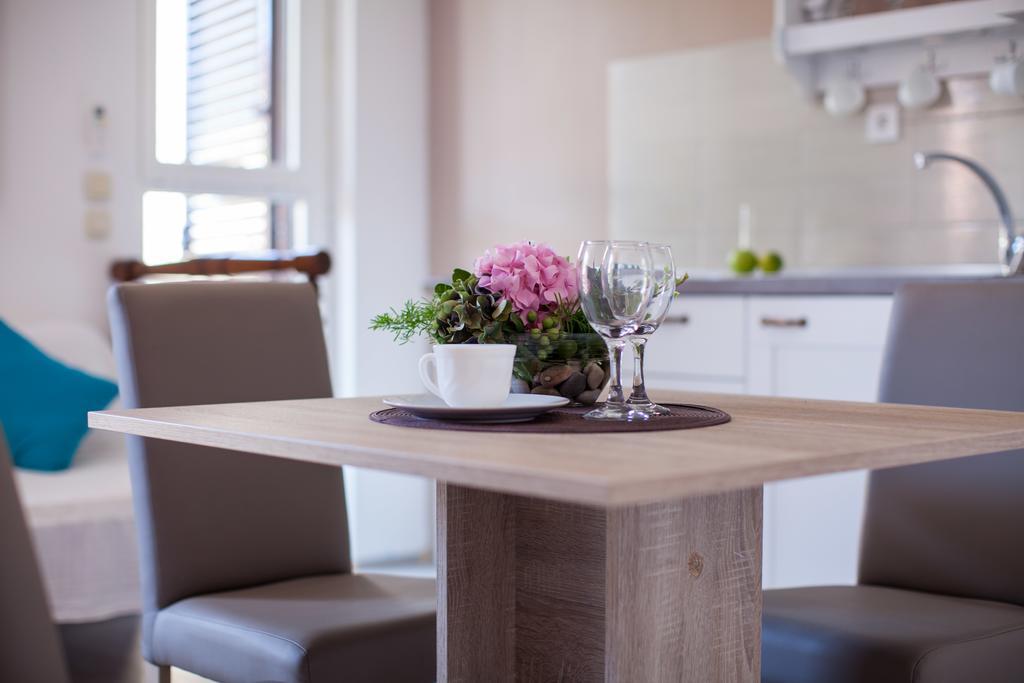 Apartments Villa Anka Komiza Luaran gambar